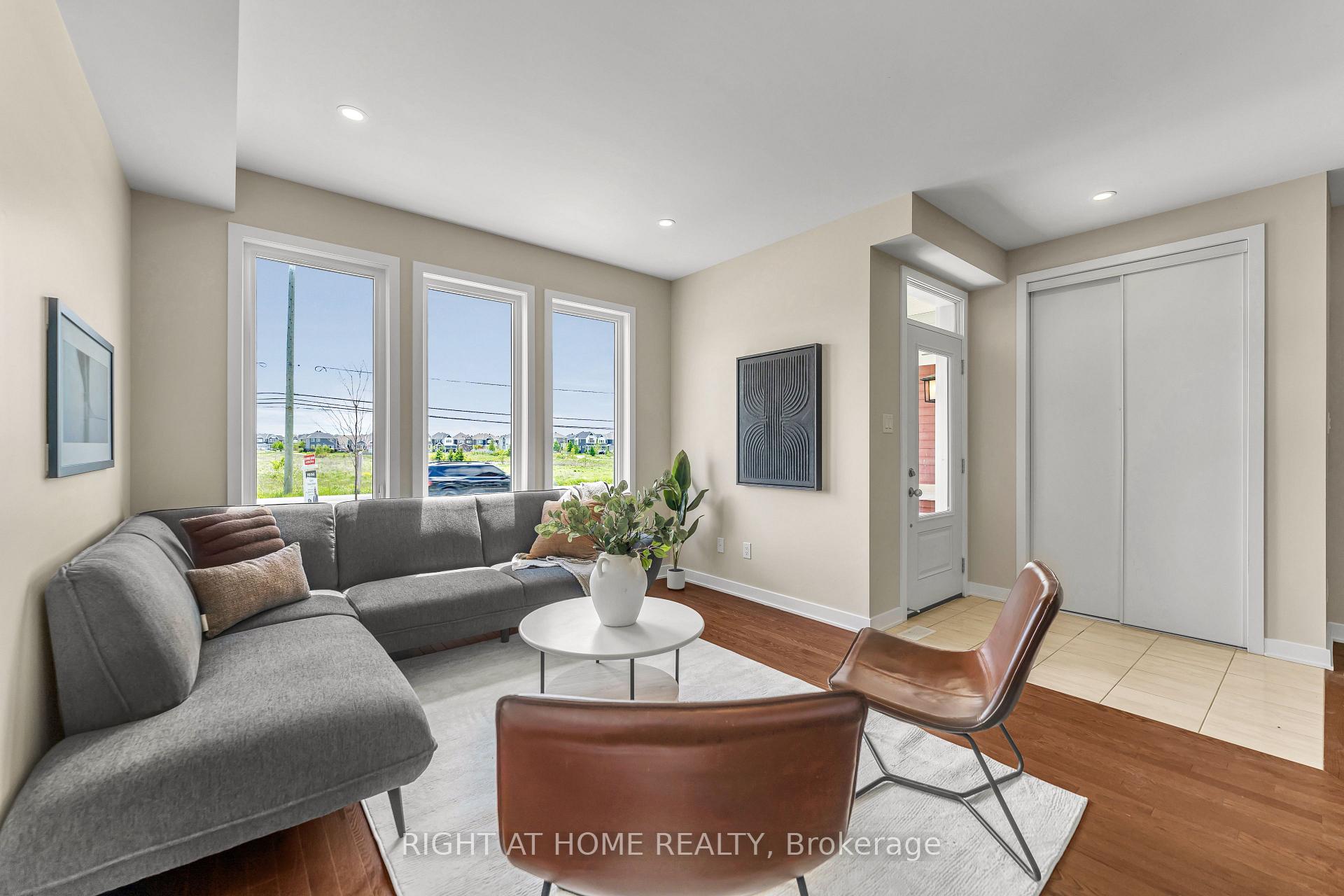Photo 17 of 6319 Perth Street, Ottawa, Btwn Franktown Rd. & Fallowfield Rd. — HOMEH