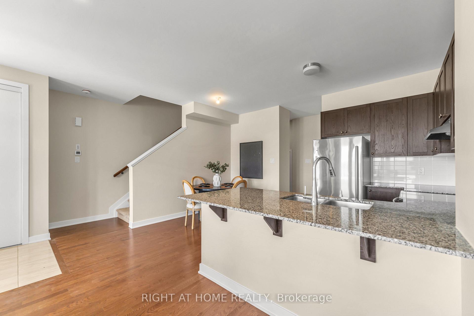Photo 18 of 6319 Perth Street, Ottawa, Btwn Franktown Rd. & Fallowfield Rd. — HOMEH