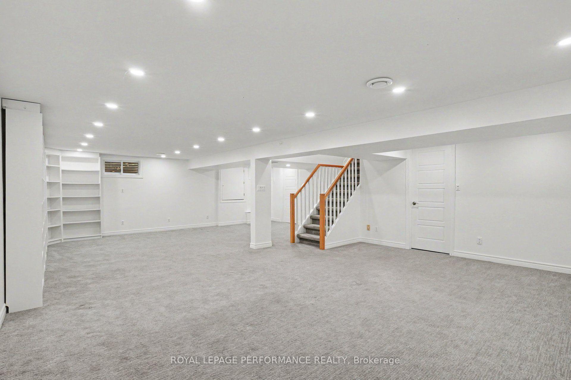 Photo 31 of 13 Centrepark Drive, Ottawa, Blackburn Hamlet — HOMEH
