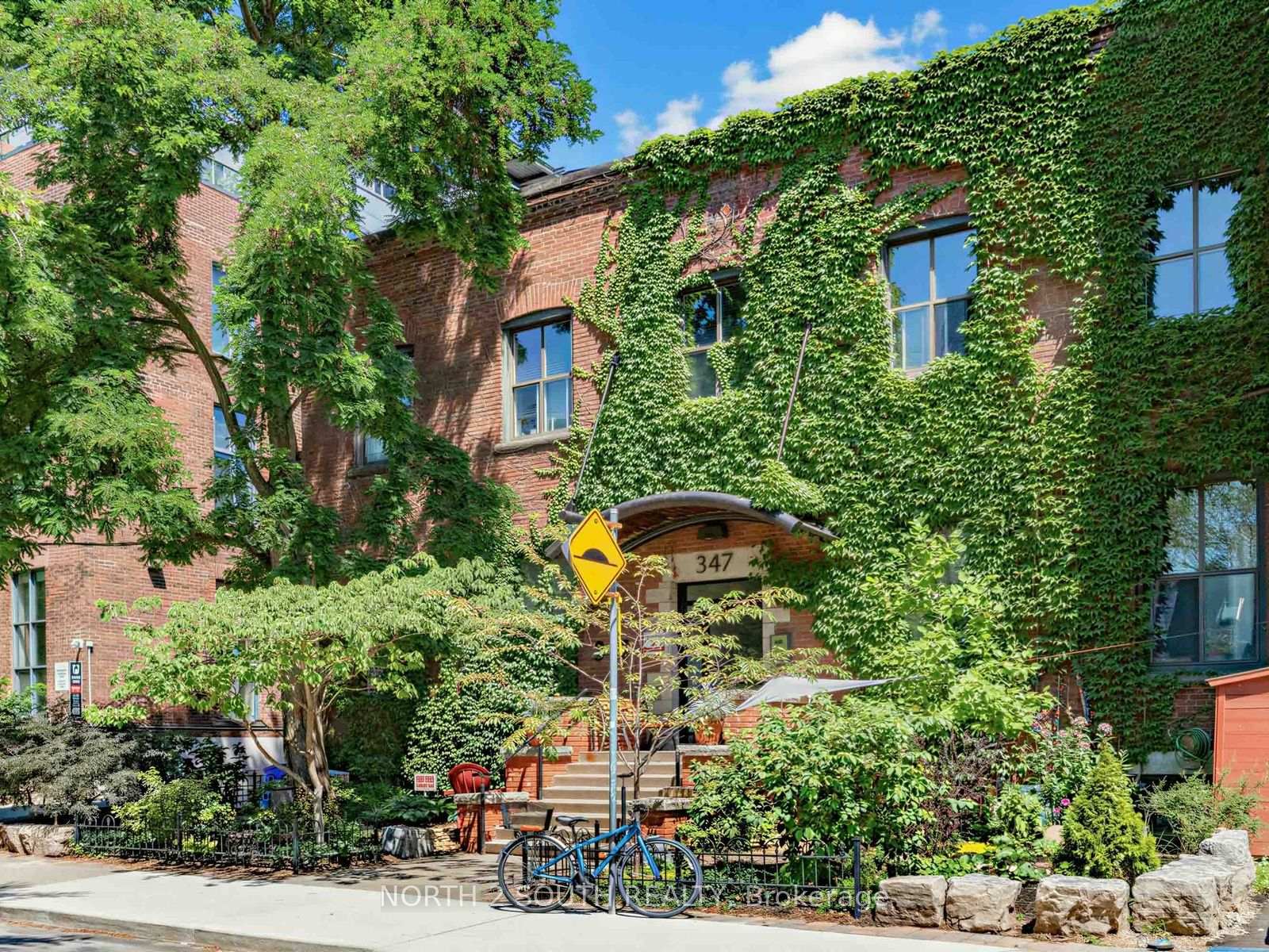 Front of Unit 123, 347 Sorauren Avenue