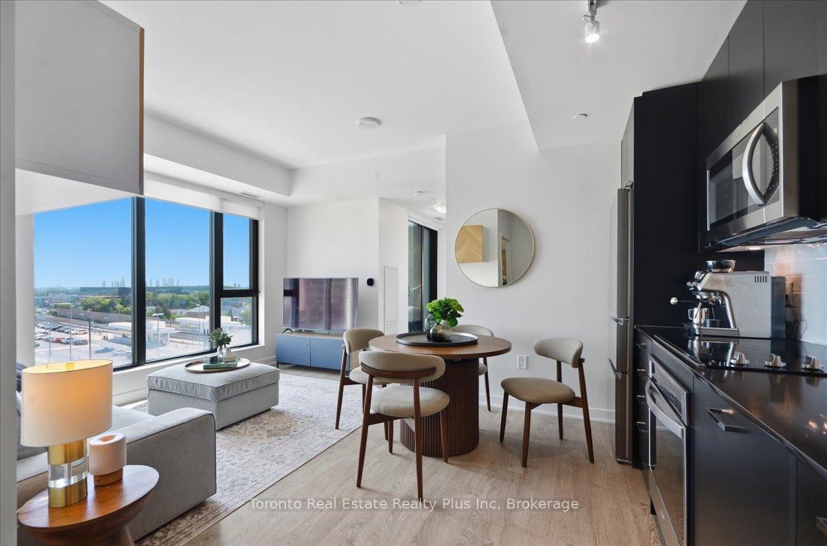 Photo of Unit 304, 120 Eagle Rock Way