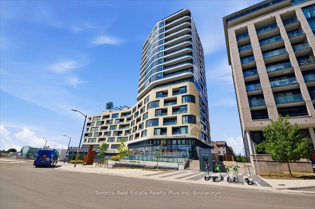 Photo 2 of Unit 304, 120 Eagle Rock Way, Vaughan, Rural Vaughan — HOMEH