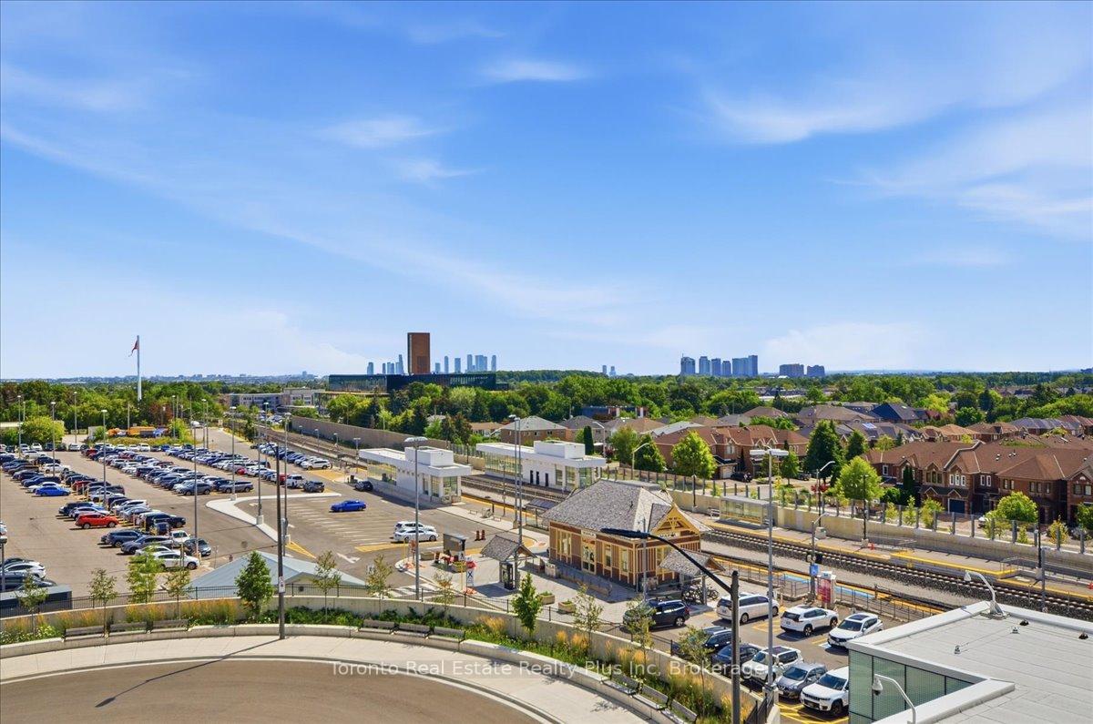 Photo 25 of Unit 304, 120 Eagle Rock Way, Vaughan, Rural Vaughan — HOMEH