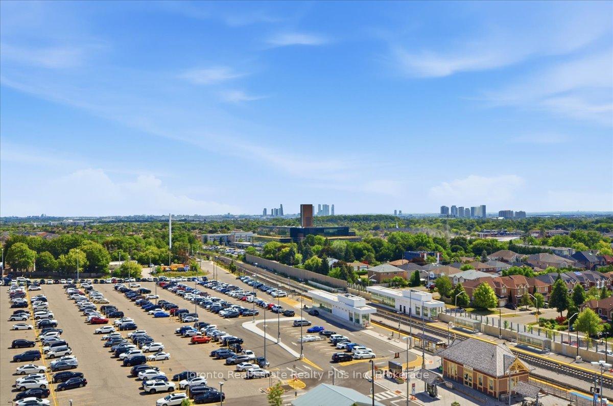 Photo 43 of Unit 304, 120 Eagle Rock Way, Vaughan, Rural Vaughan — HOMEH