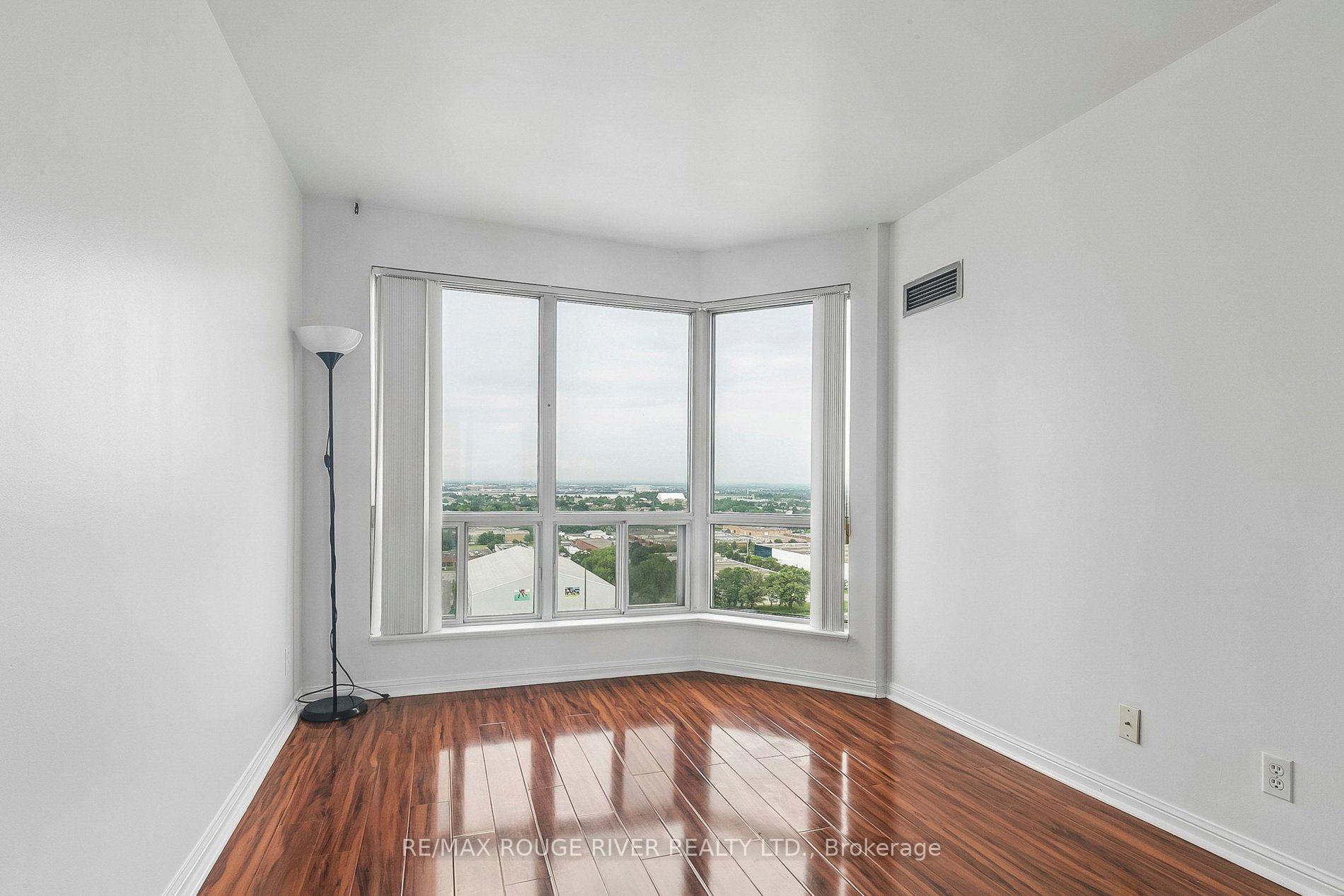 Photo 3 of Unit 2301, 1 Lee Centre Drive, Scarborough, Woburn — HOMEH