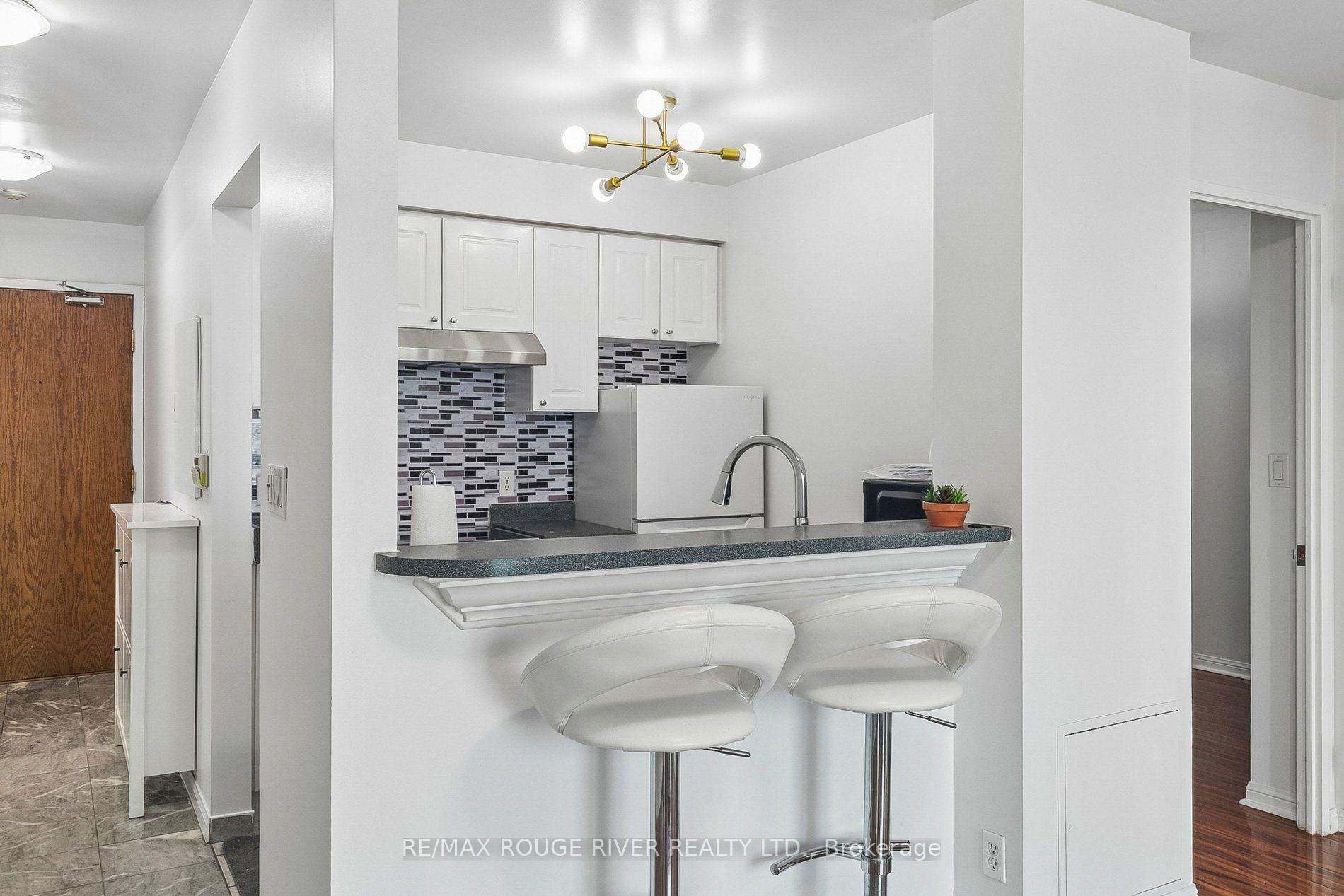 Photo 11 of Unit 2301, 1 Lee Centre Drive, Scarborough, Woburn — HOMEH