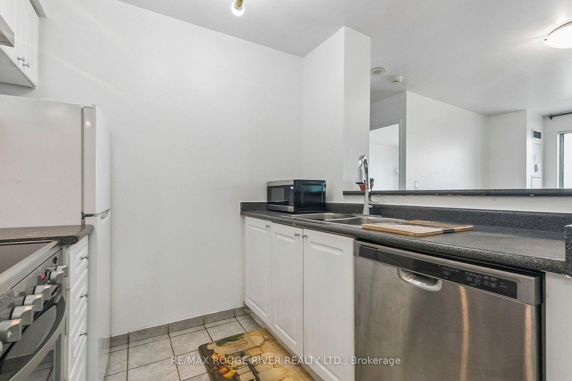 Photo 14 of Unit 2301, 1 Lee Centre Drive, Scarborough, Woburn — HOMEH
