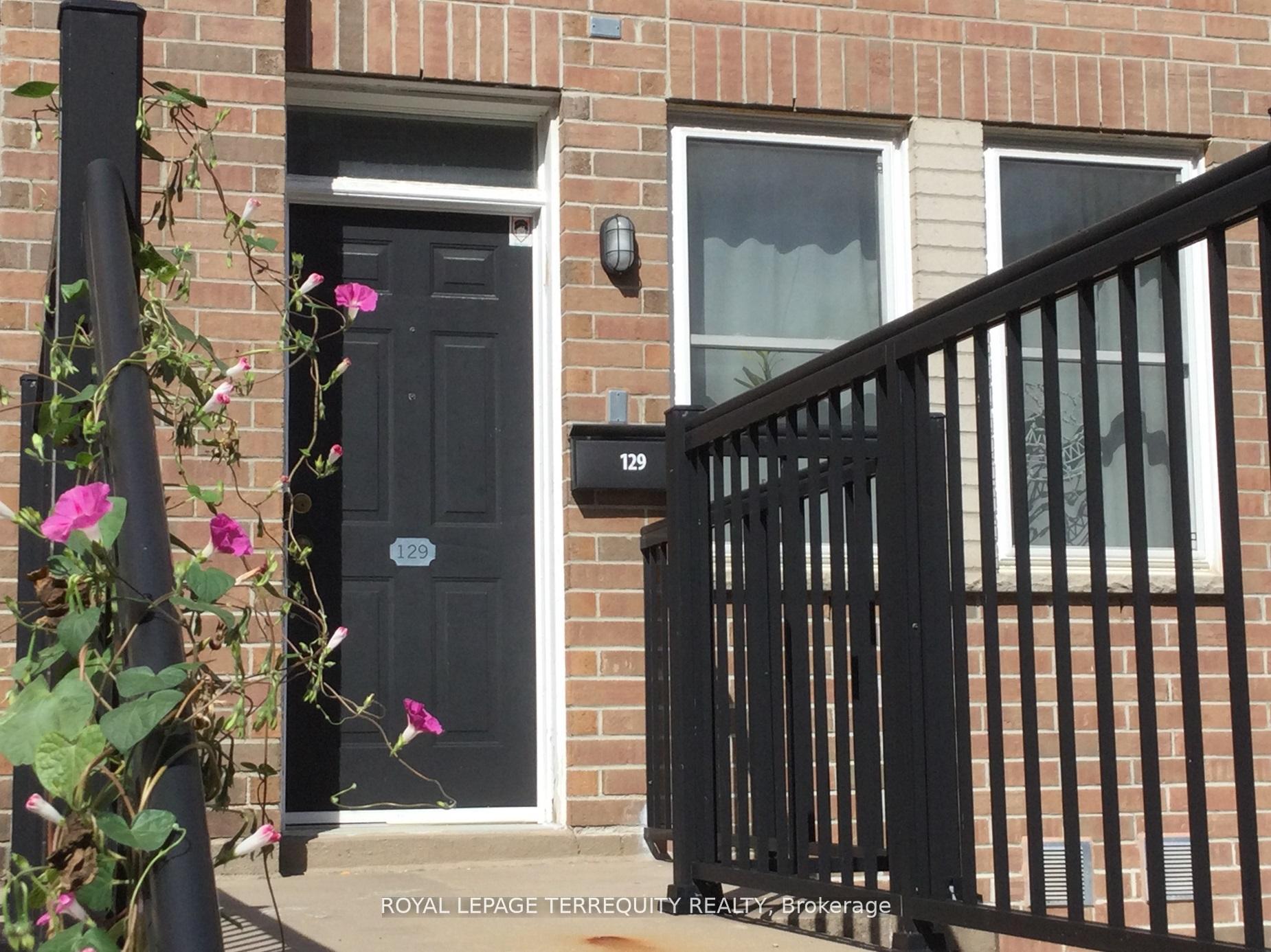 Photo of Unit 129, 760 Lawrence Avenue W