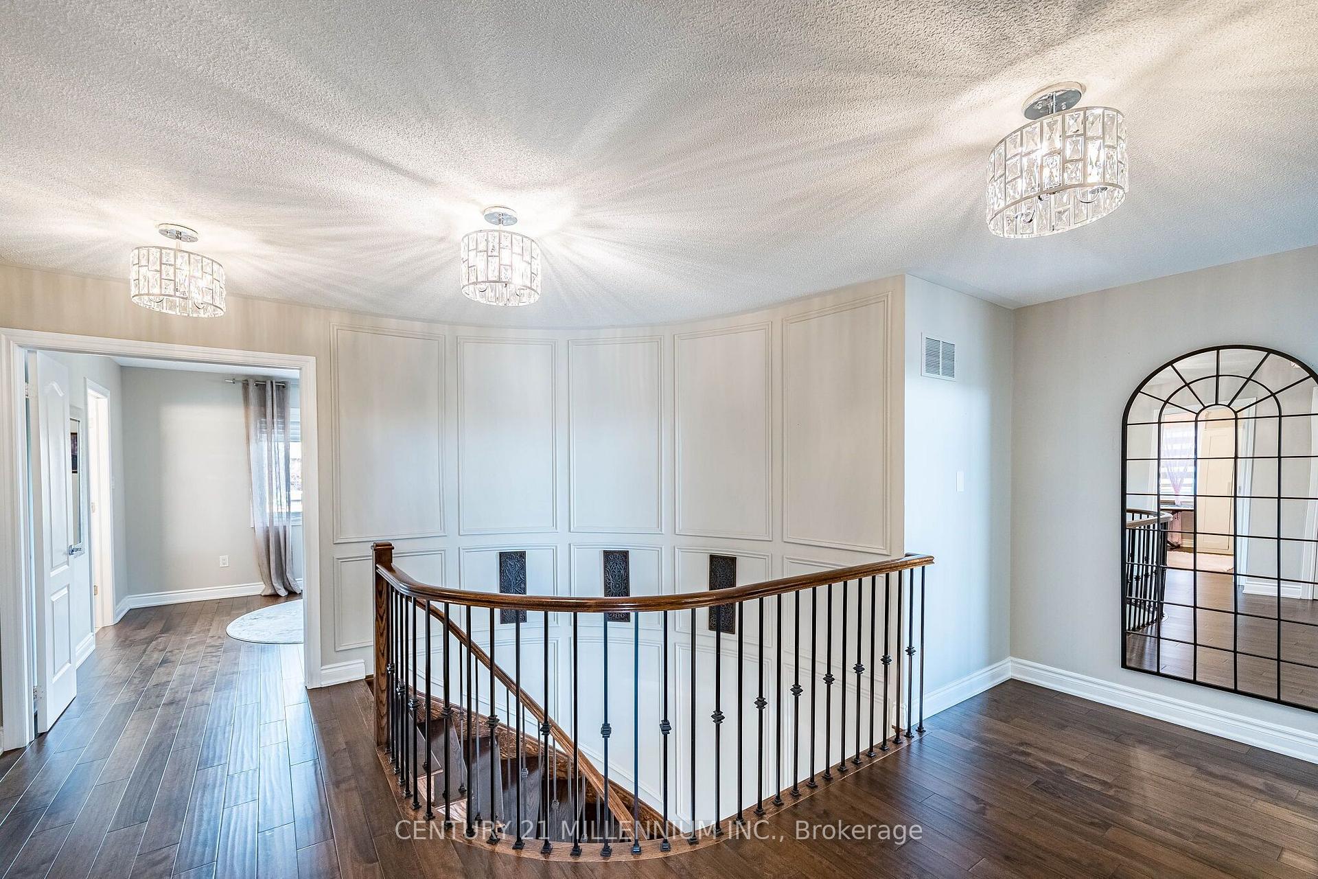 Photo 26 of 4 Belleville Drive, Brampton, Vales of Castlemore North — HOMEH