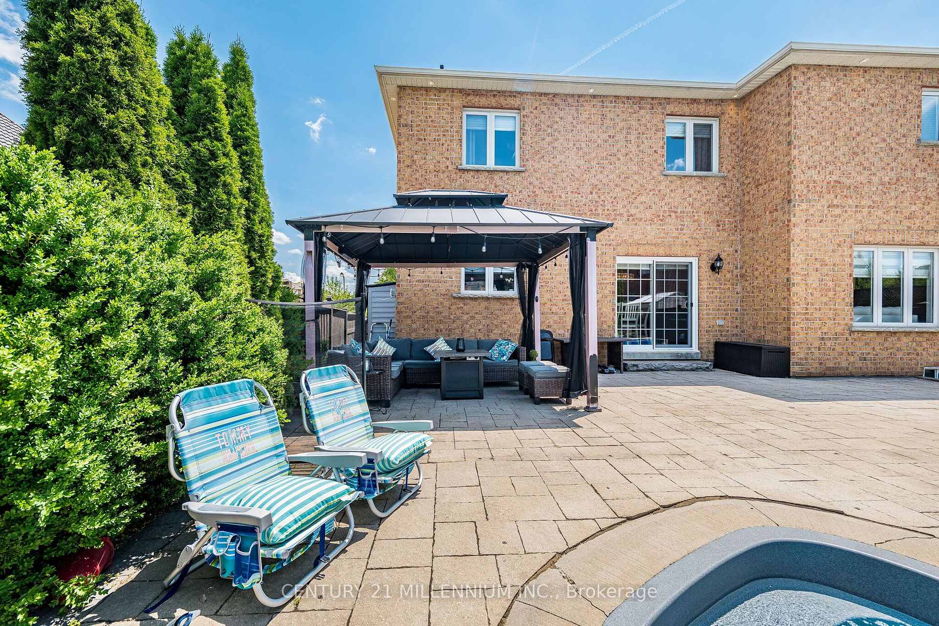 Photo 48 of 4 Belleville Drive, Brampton, Vales of Castlemore North — HOMEH