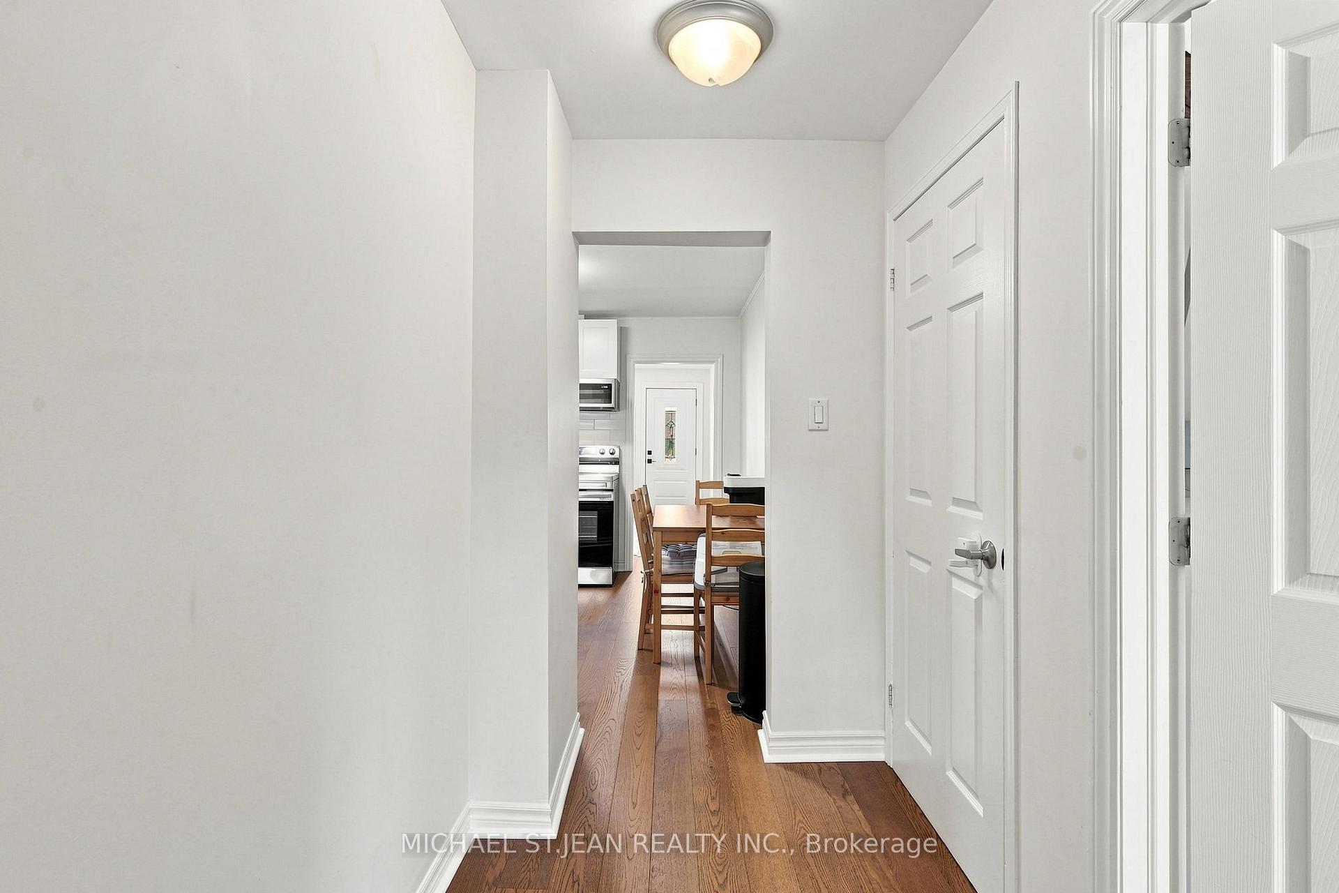 Photo 30 of 122 Limeridge Road W, Hamilton, Rolston — HOMEH