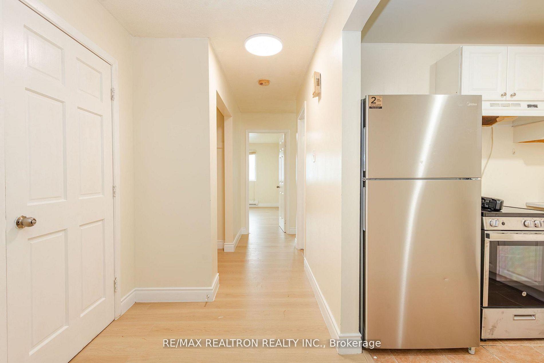 Photo 1 of Unit 975A, 975 Albion Road, Etobicoke, Thistletown-Beaumonde Heights — HOMEH