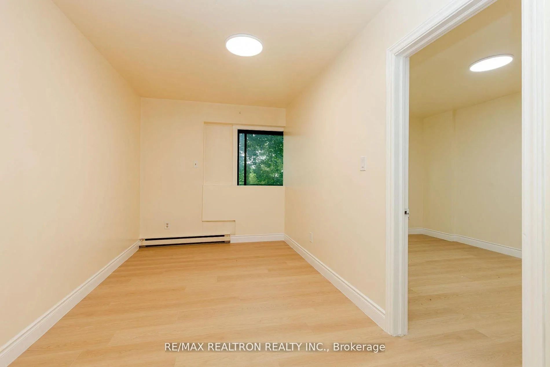 Photo 19 of Unit 975A, 975 Albion Road, Etobicoke, Thistletown-Beaumonde Heights — HOMEH