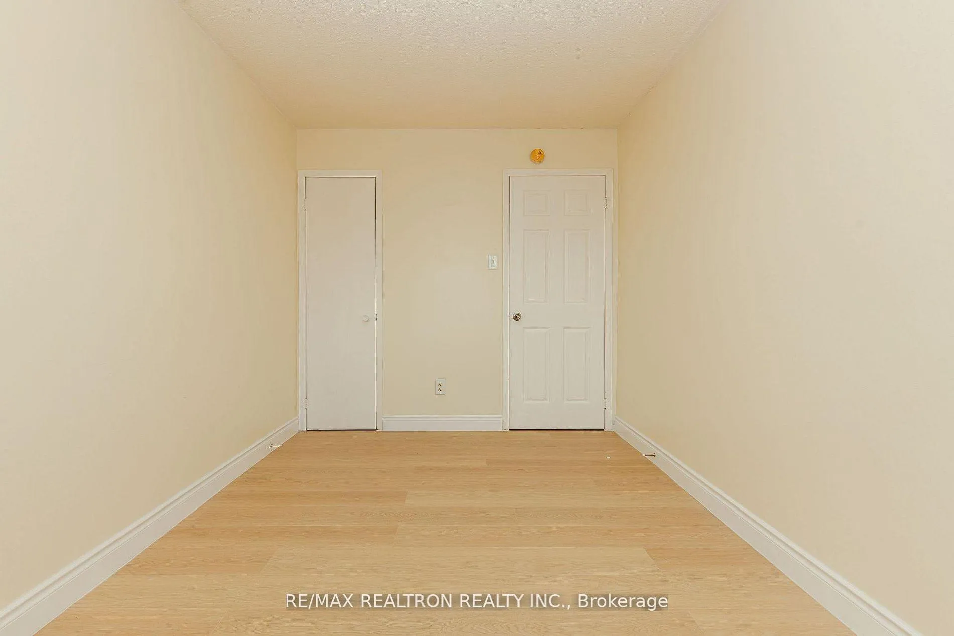 Photo 26 of Unit 975A, 975 Albion Road, Etobicoke, Thistletown-Beaumonde Heights — HOMEH