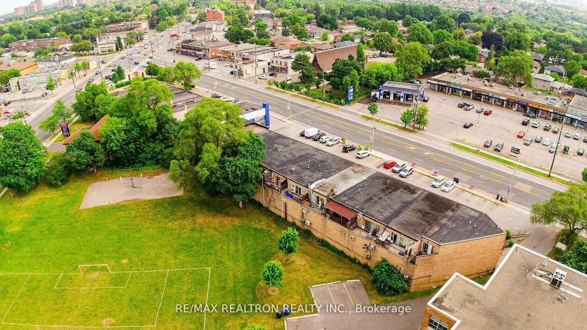 Photo 43 of Unit 975A, 975 Albion Road, Etobicoke, Thistletown-Beaumonde Heights — HOMEH