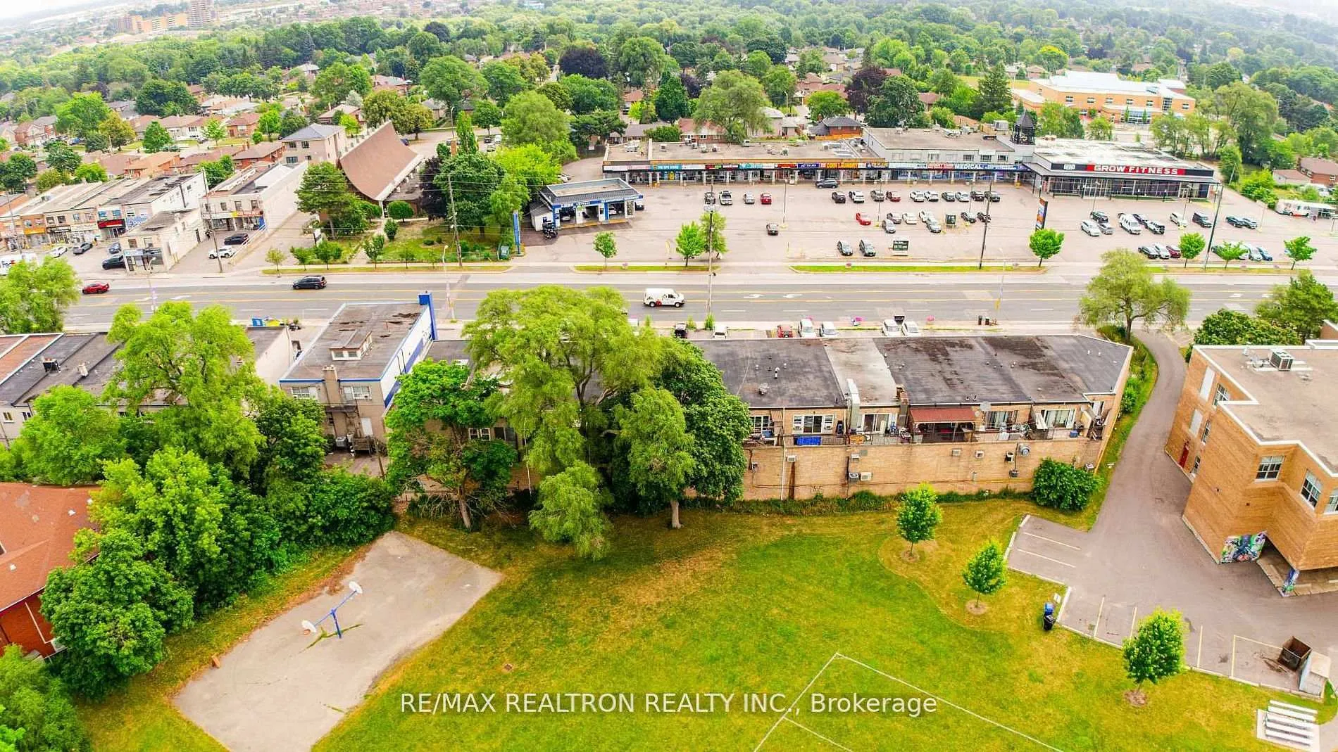 Photo 44 of Unit 975A, 975 Albion Road, Etobicoke, Thistletown-Beaumonde Heights — HOMEH