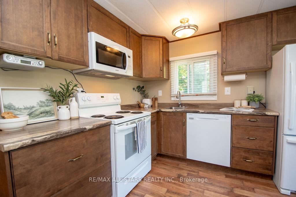 Photo 14 of 7 Marlene Drive, Kawartha Lakes, Manvers — HOMEH