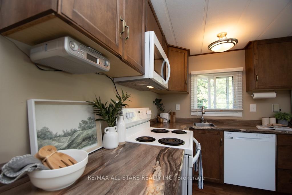 Photo 15 of 7 Marlene Drive, Kawartha Lakes, Manvers — HOMEH