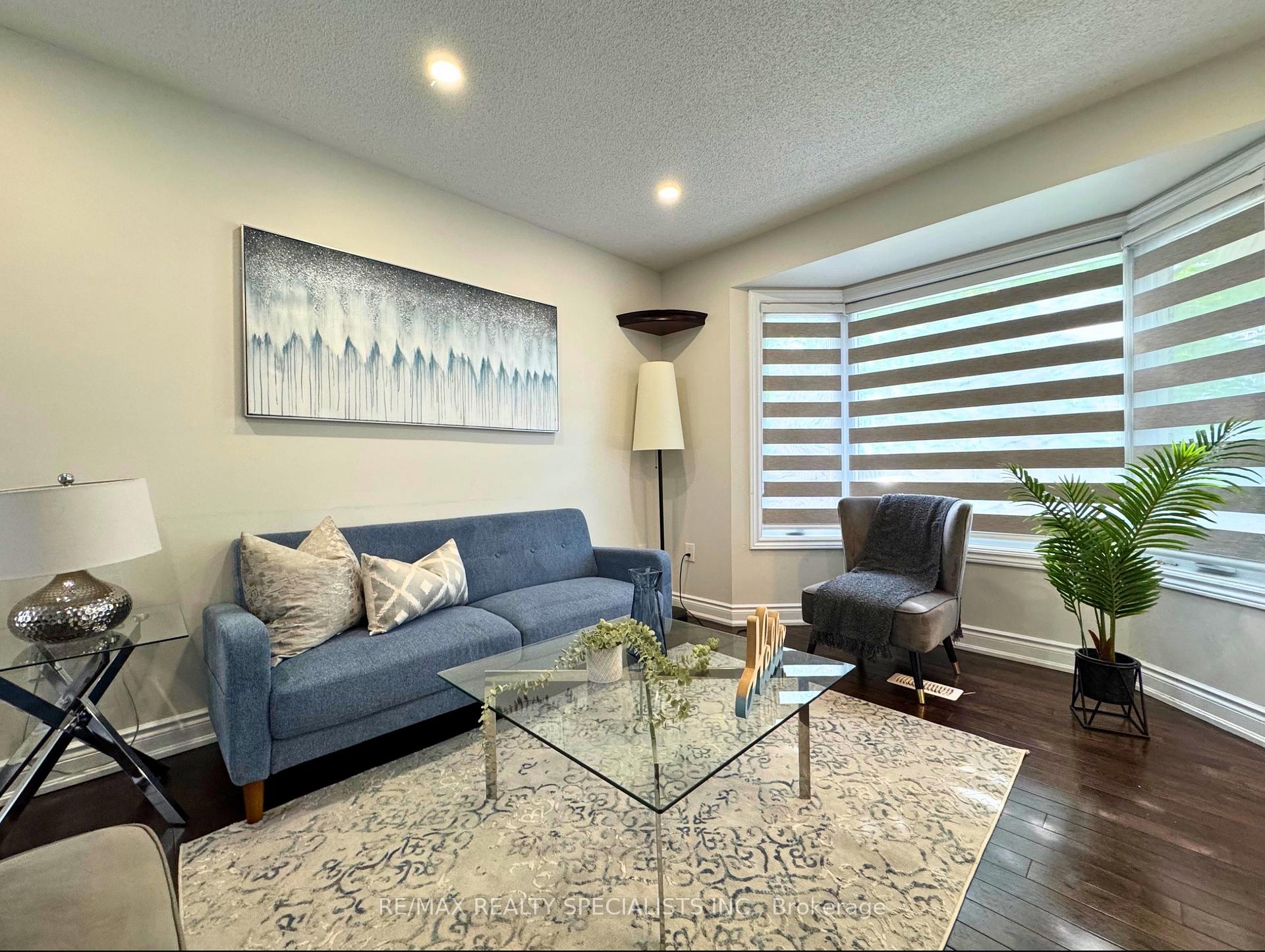 Photo 2 of 22 Clayborne Avenue, Brampton, Fletcher's Meadow — HOMEH