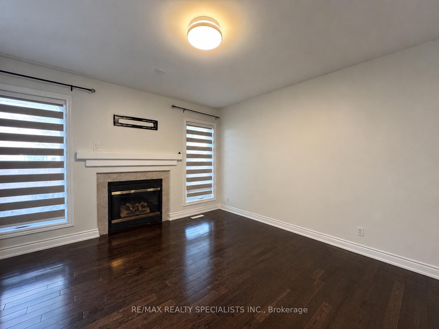 Photo 3 of 22 Clayborne Avenue, Brampton, Fletcher's Meadow — HOMEH