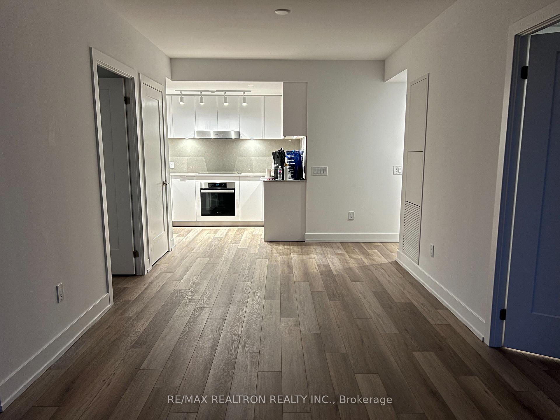 Photo 2 of Unit 1608N, 9 Clegg Road, Markham, Unionville — HOMEH
