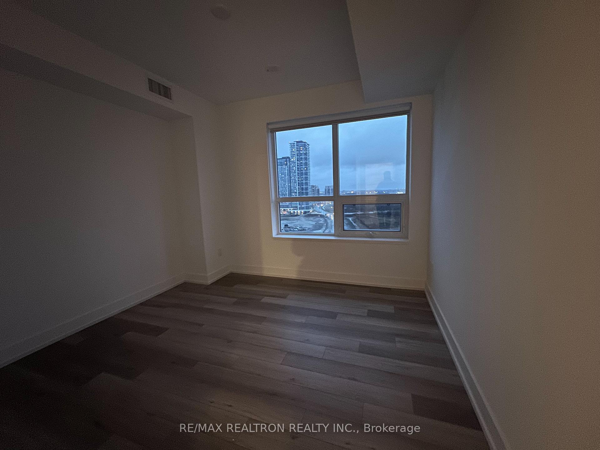 Photo 3 of Unit 1608N, 9 Clegg Road, Markham, Unionville — HOMEH