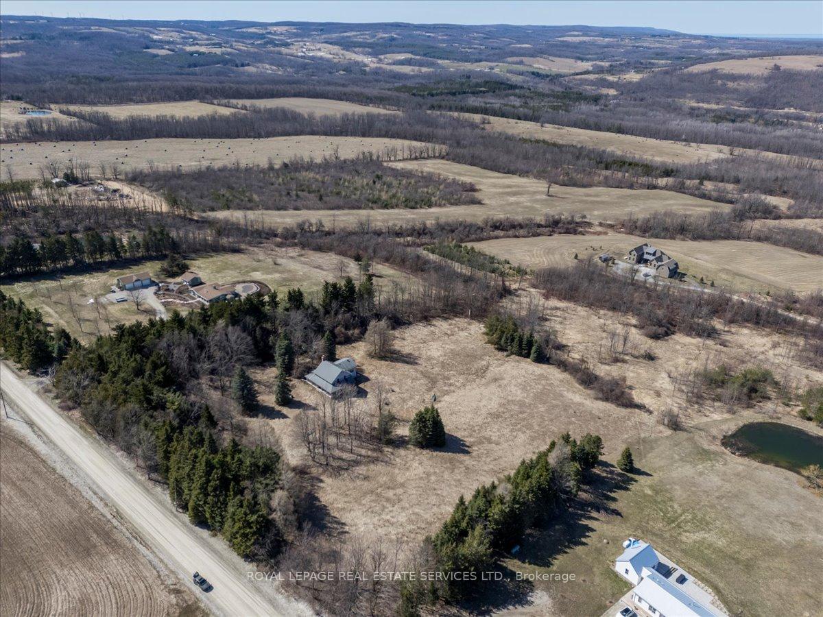 Photo 12 of 7534 6/7 Sideroad Nottawasaga, Clearview, Rural Clearview — HOMEH