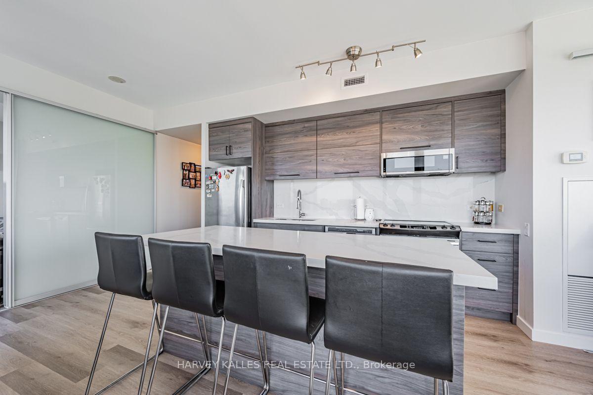 Photo 6 of Unit 3602, 70 Distillery Lane, Toronto, Waterfront Communities — HOMEH