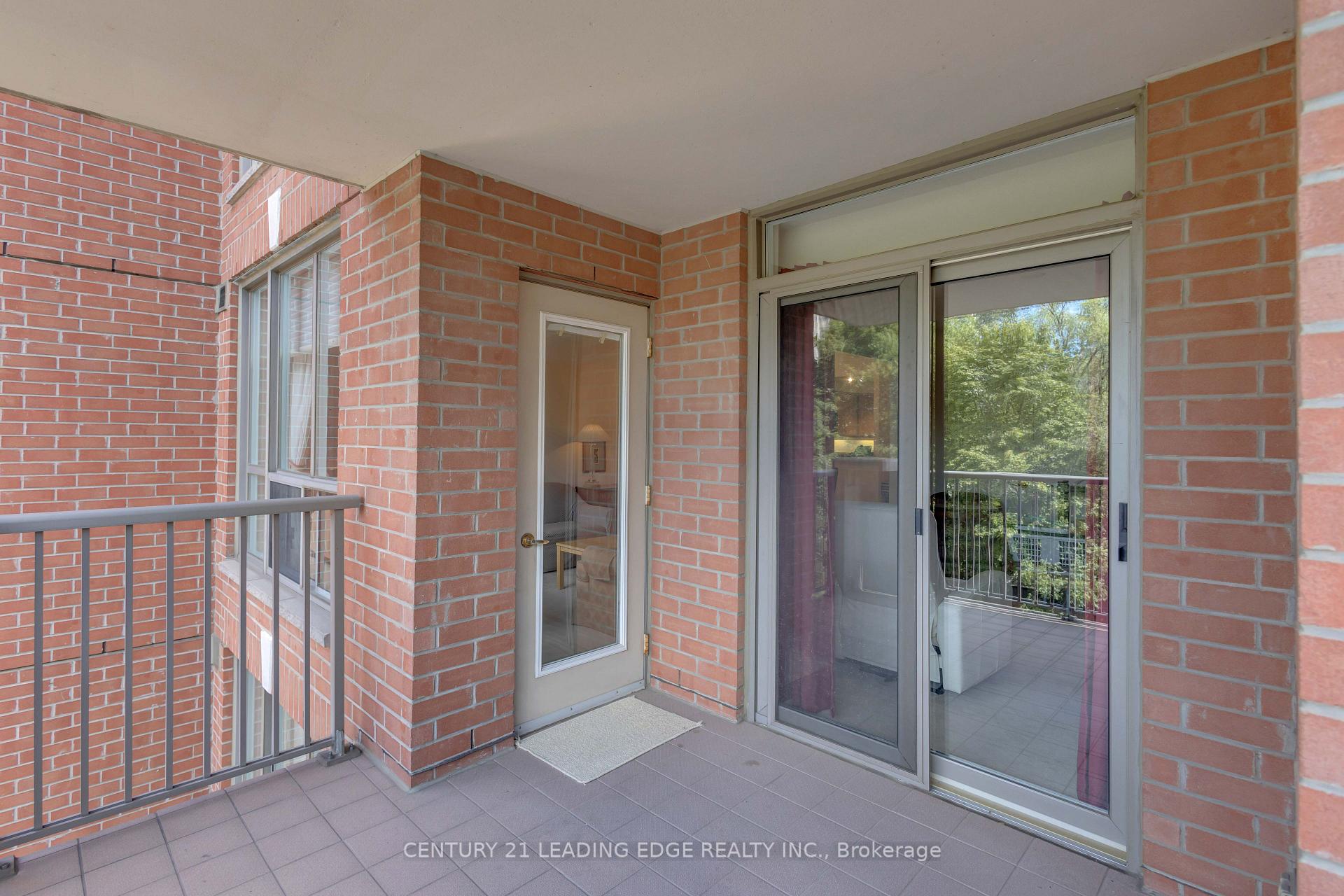 Photo 11 of Unit 403, 442 Maple Ave, Burlington, Brant — HOMEH