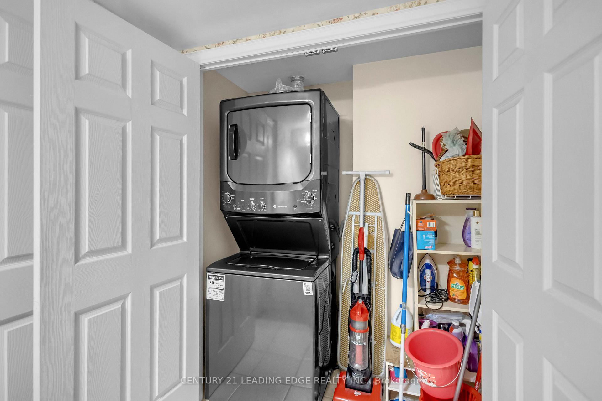 Photo 13 of Unit 403, 442 Maple Ave, Burlington, Brant — HOMEH