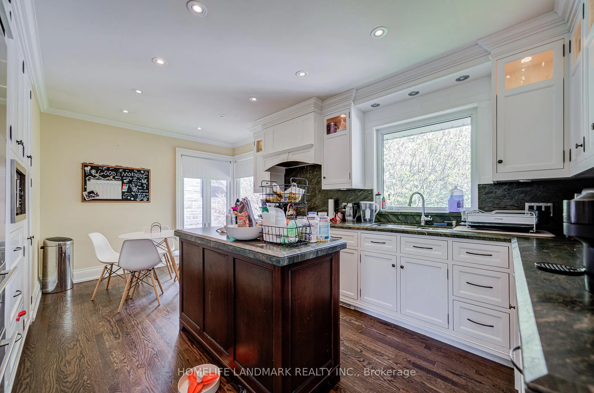 Photo 24 of 102 Stratford Crescent, North York, Bridle Path-Sunnybrook-York Mills — HOMEH