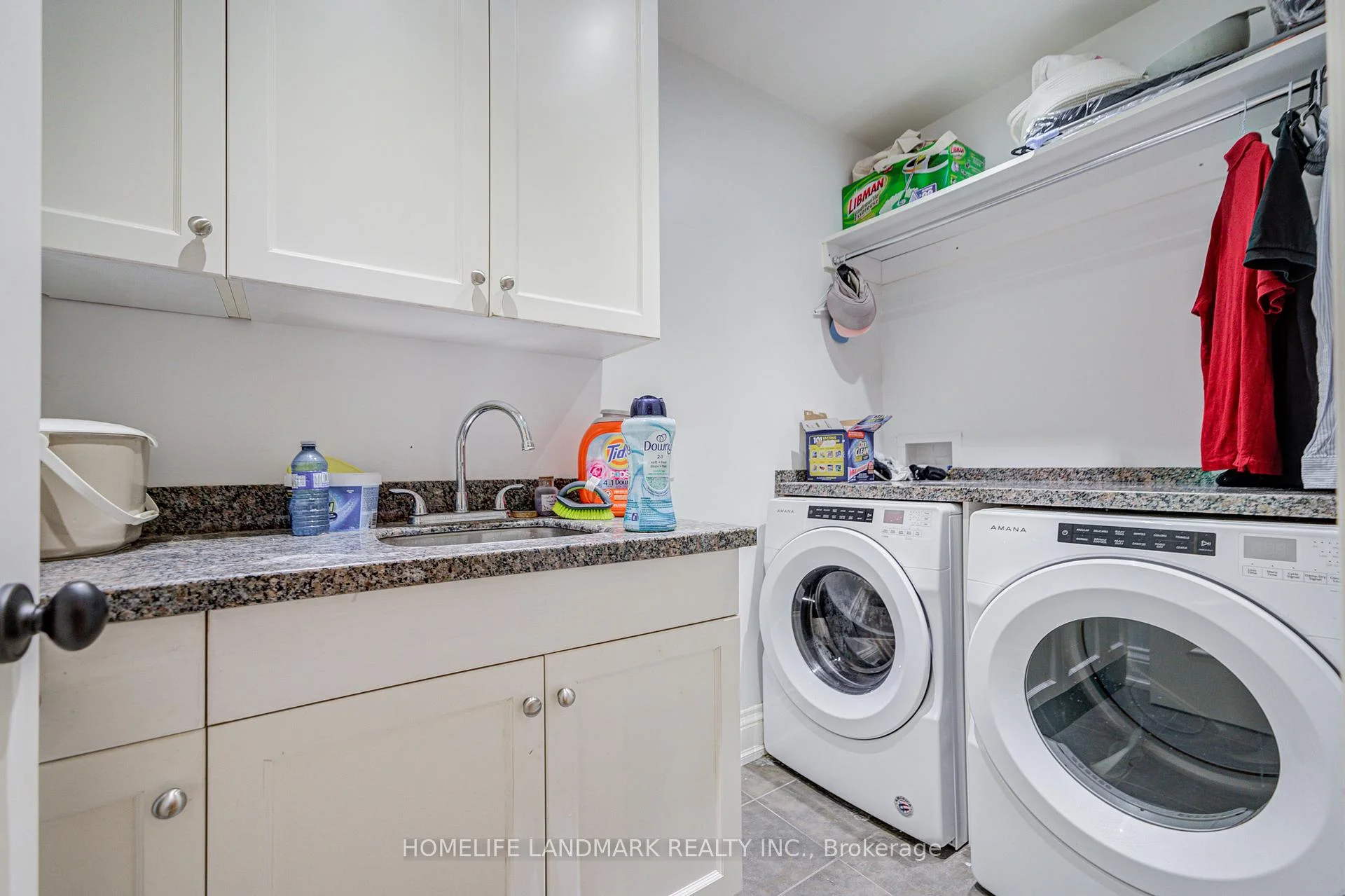 Photo 32 of 102 Stratford Crescent, North York, Bridle Path-Sunnybrook-York Mills — HOMEH