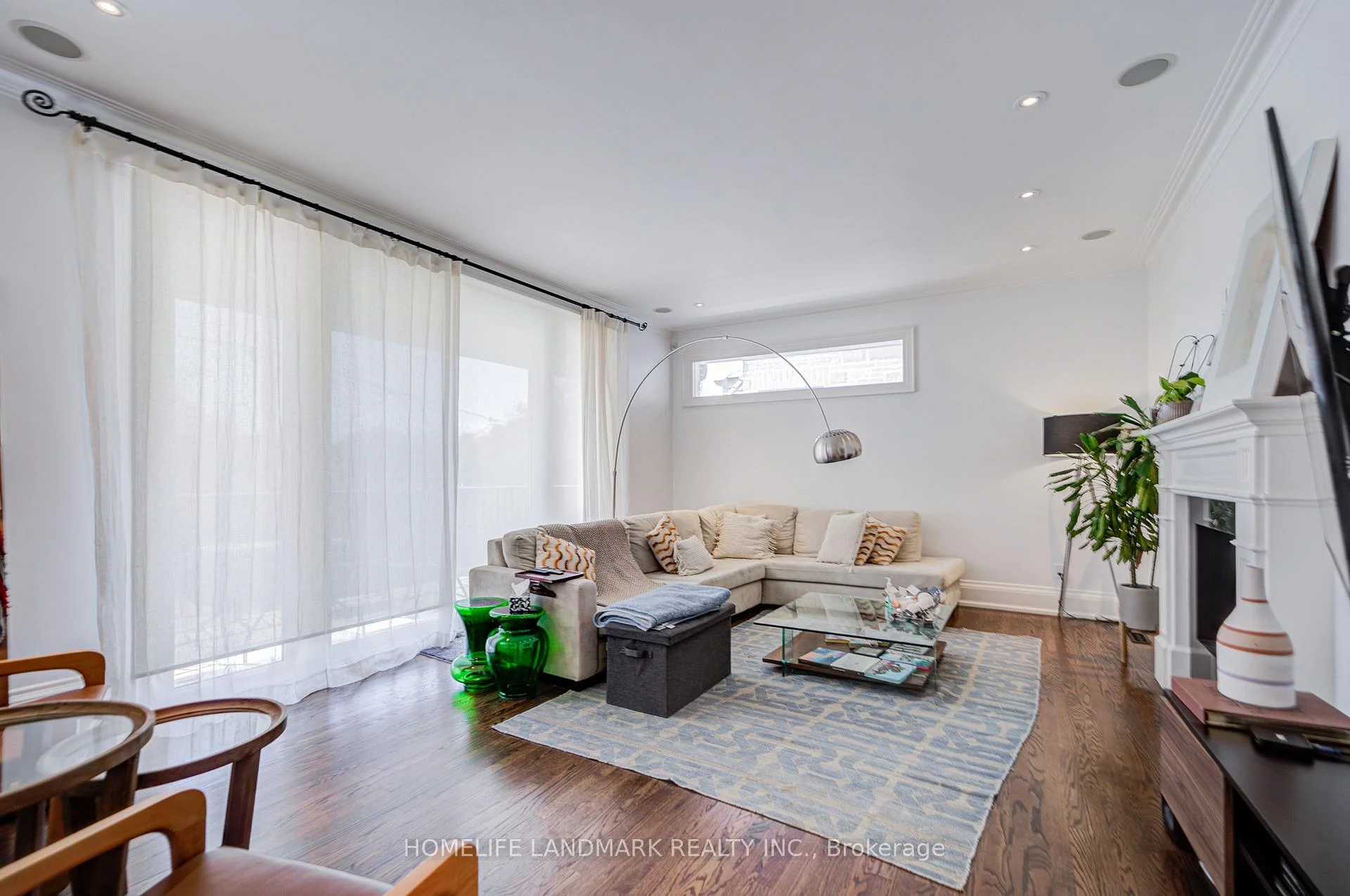 Photo 34 of 102 Stratford Crescent, North York, Bridle Path-Sunnybrook-York Mills — HOMEH
