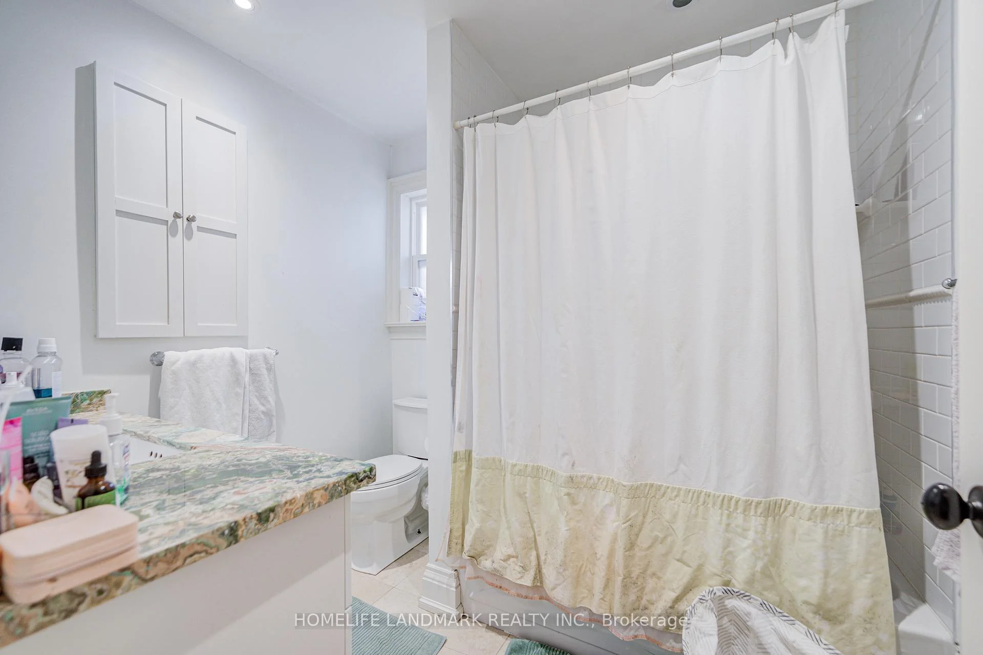 Photo 42 of 102 Stratford Crescent, North York, Bridle Path-Sunnybrook-York Mills — HOMEH