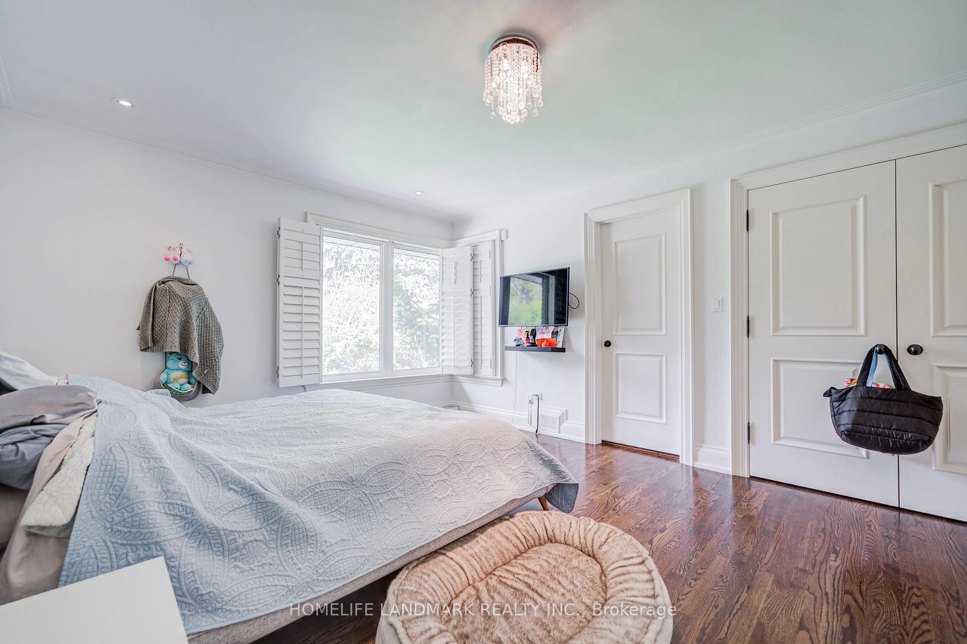 Photo 48 of 102 Stratford Crescent, North York, Bridle Path-Sunnybrook-York Mills — HOMEH