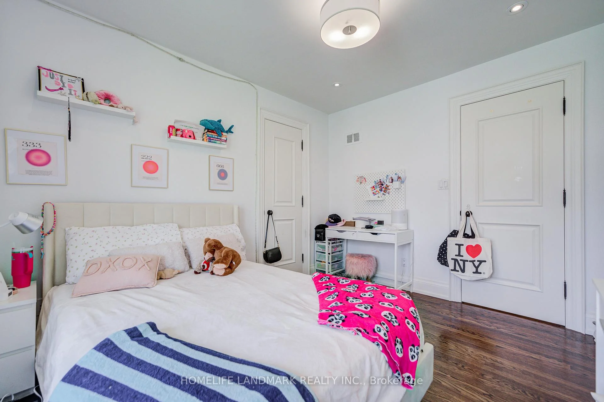 Photo 50 of 102 Stratford Crescent, North York, Bridle Path-Sunnybrook-York Mills — HOMEH