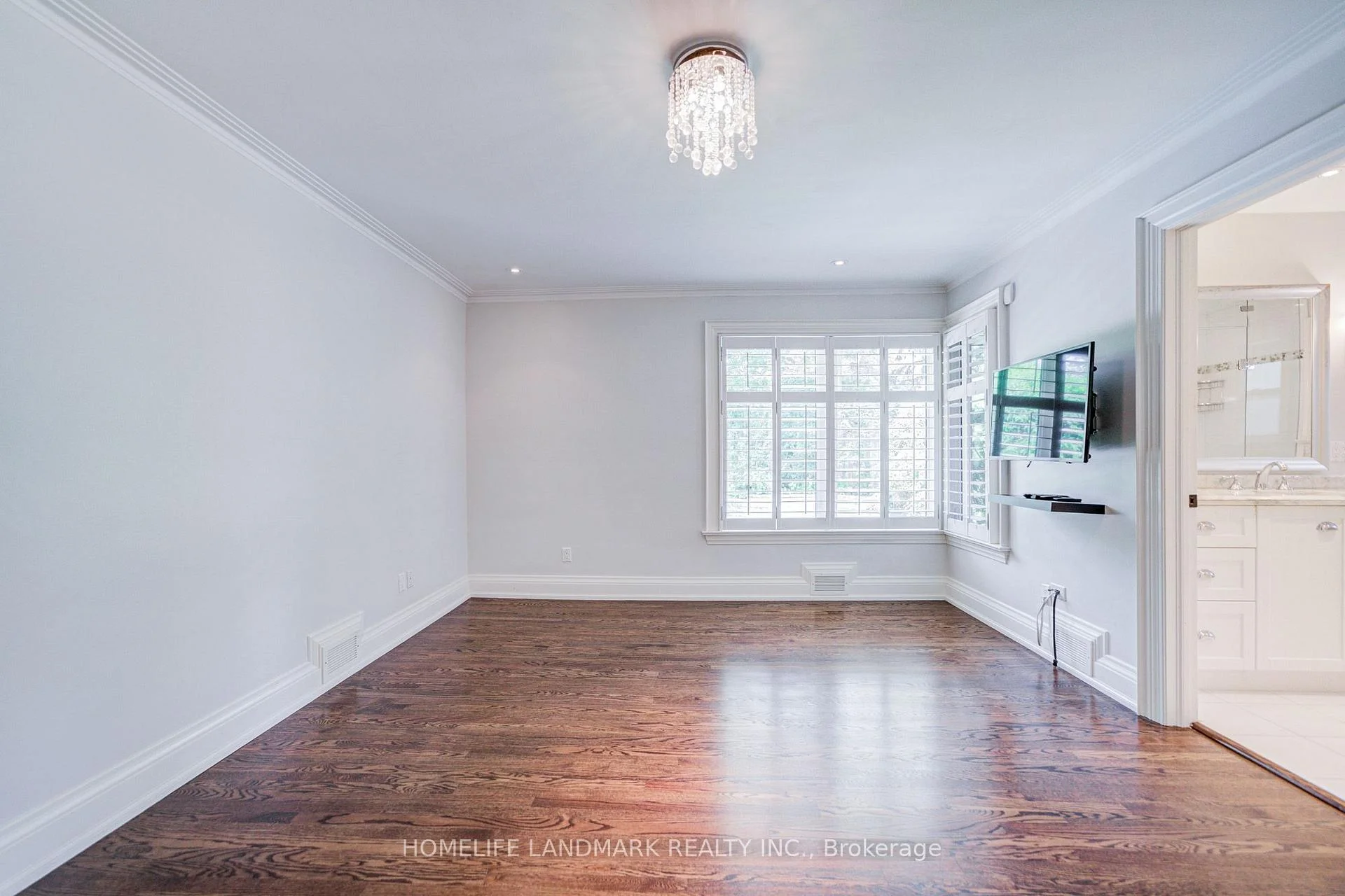 Photo 72 of 102 Stratford Crescent, North York, Bridle Path-Sunnybrook-York Mills — HOMEH