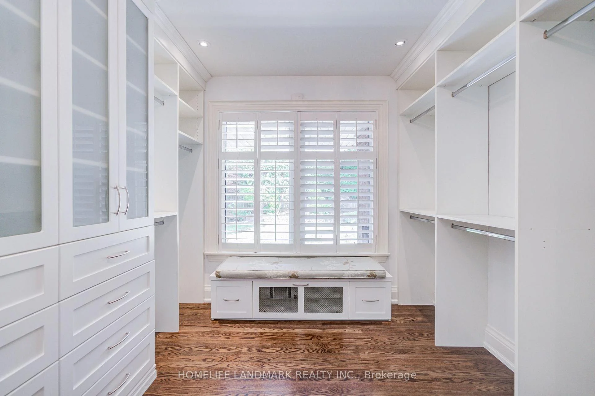 Photo 77 of 102 Stratford Crescent, North York, Bridle Path-Sunnybrook-York Mills — HOMEH