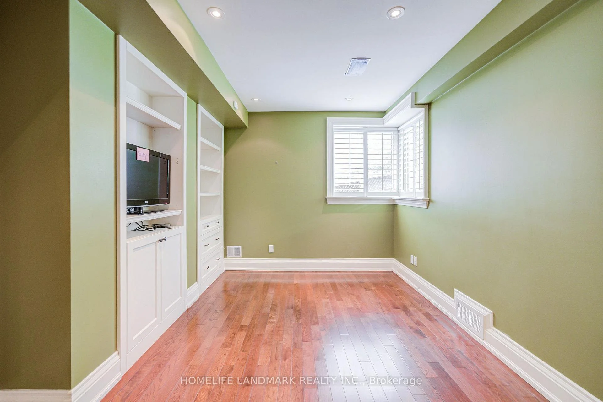 Photo 86 of 102 Stratford Crescent, North York, Bridle Path-Sunnybrook-York Mills — HOMEH