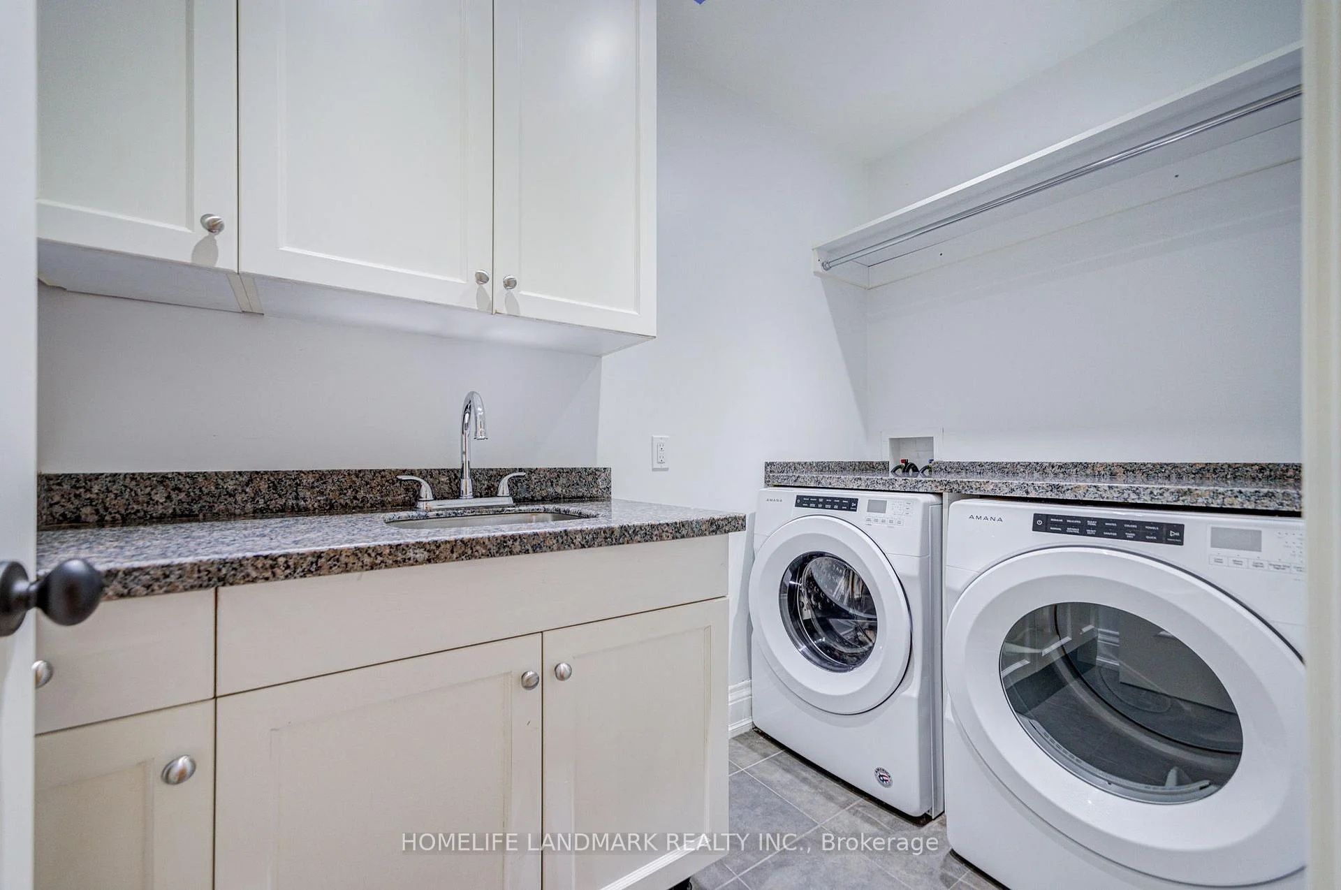 Photo 91 of 102 Stratford Crescent, North York, Bridle Path-Sunnybrook-York Mills — HOMEH