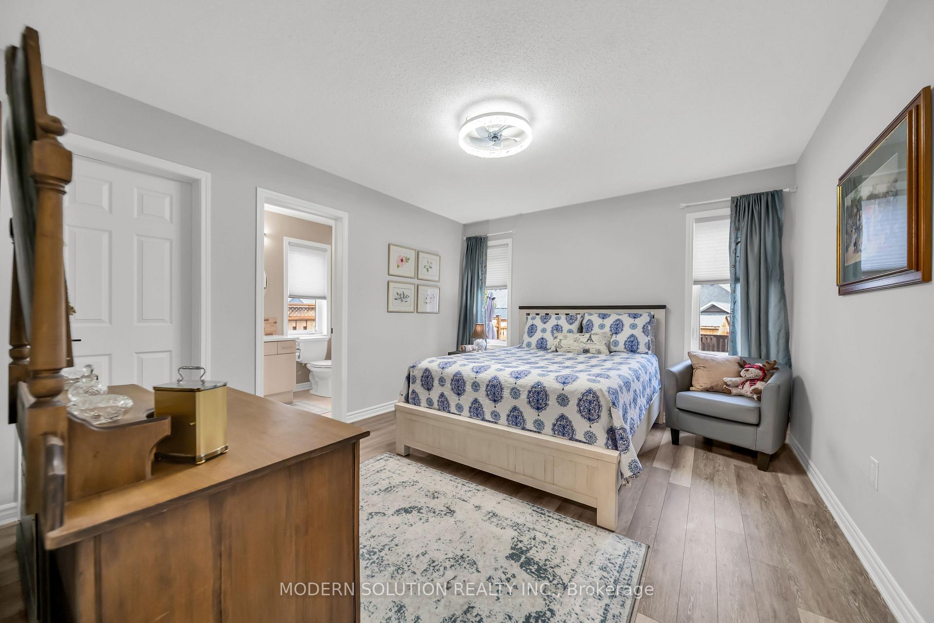 Photo 22 of 16 Stother Crescent, Bracebridge, Macaulay — HOMEH