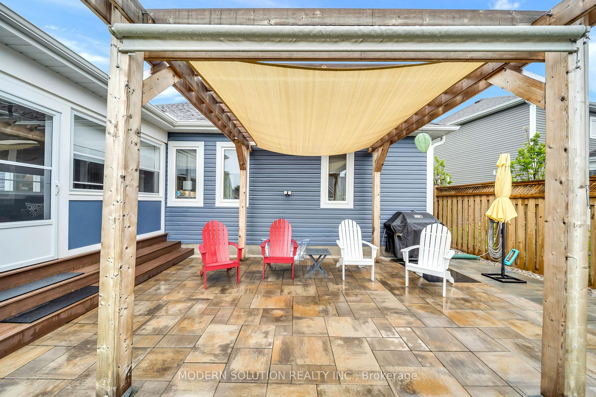 Photo 41 of 16 Stother Crescent, Bracebridge, Macaulay — HOMEH