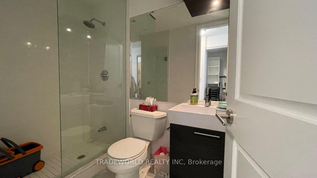 Photo 26 of Unit 6902, 388 Yonge Street, Toronto, Bay Street Corridor — HOMEH