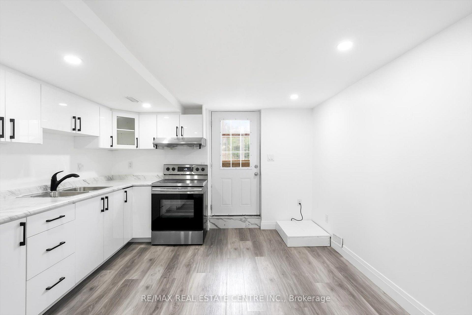 Photo 7 of Unit Lower, 33 Garside Crescent, Brampton, Northgate — HOMEH