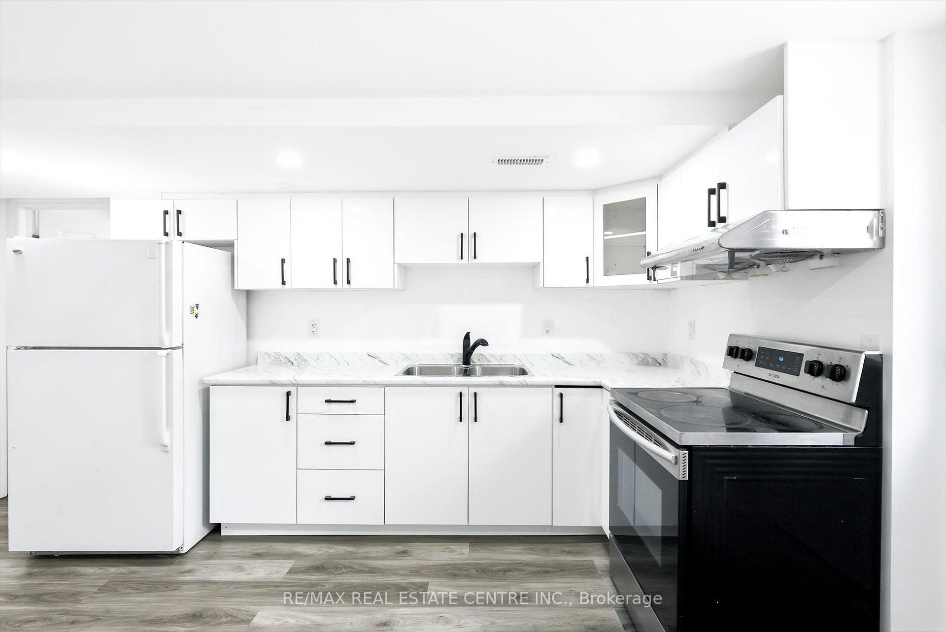 Photo 8 of Unit Lower, 33 Garside Crescent, Brampton, Northgate — HOMEH