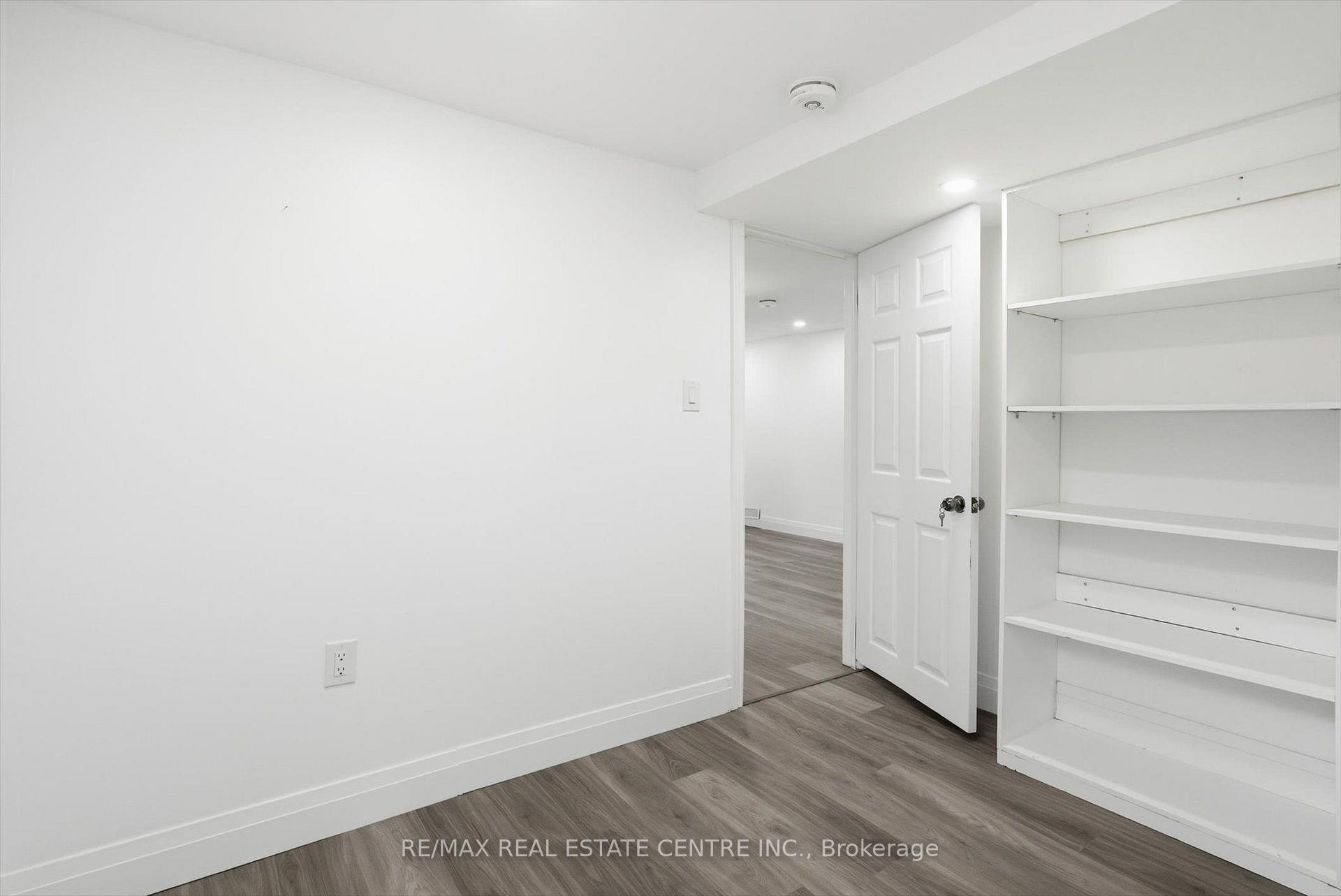 Photo 14 of Unit Lower, 33 Garside Crescent, Brampton, Northgate — HOMEH
