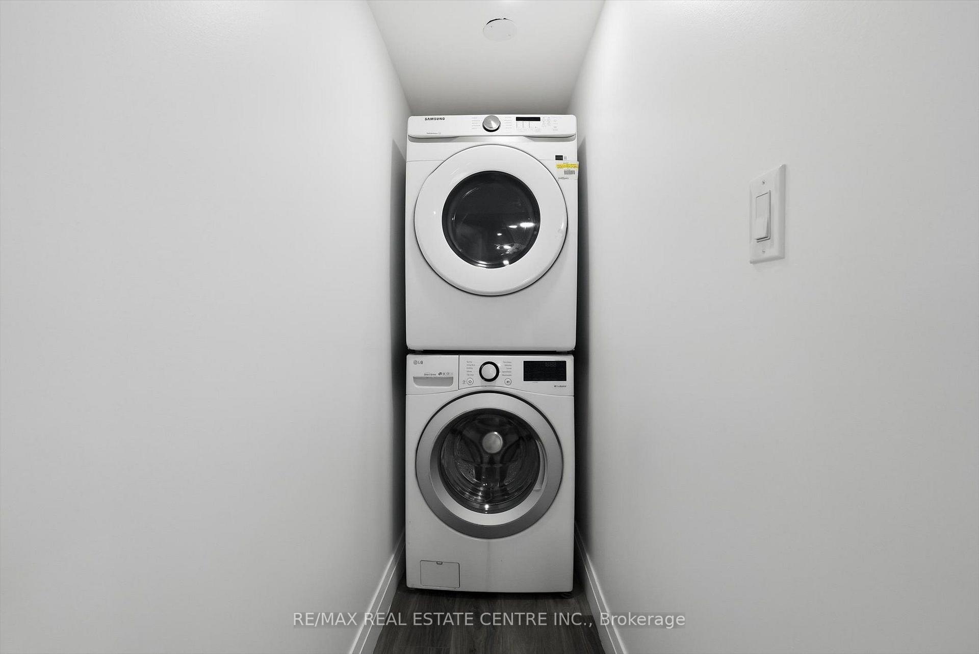Photo 16 of Unit Lower, 33 Garside Crescent, Brampton, Northgate — HOMEH