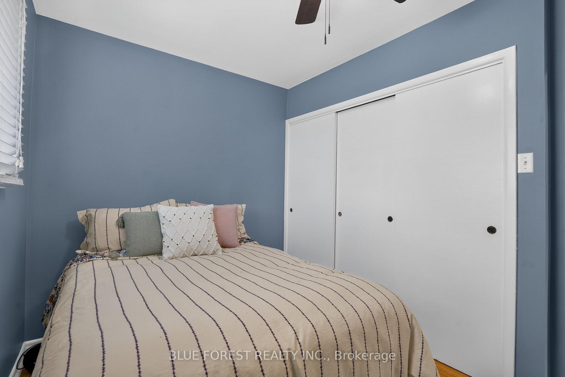 Photo 22 of 926 Eagle Crescent, London, South J — HOMEH