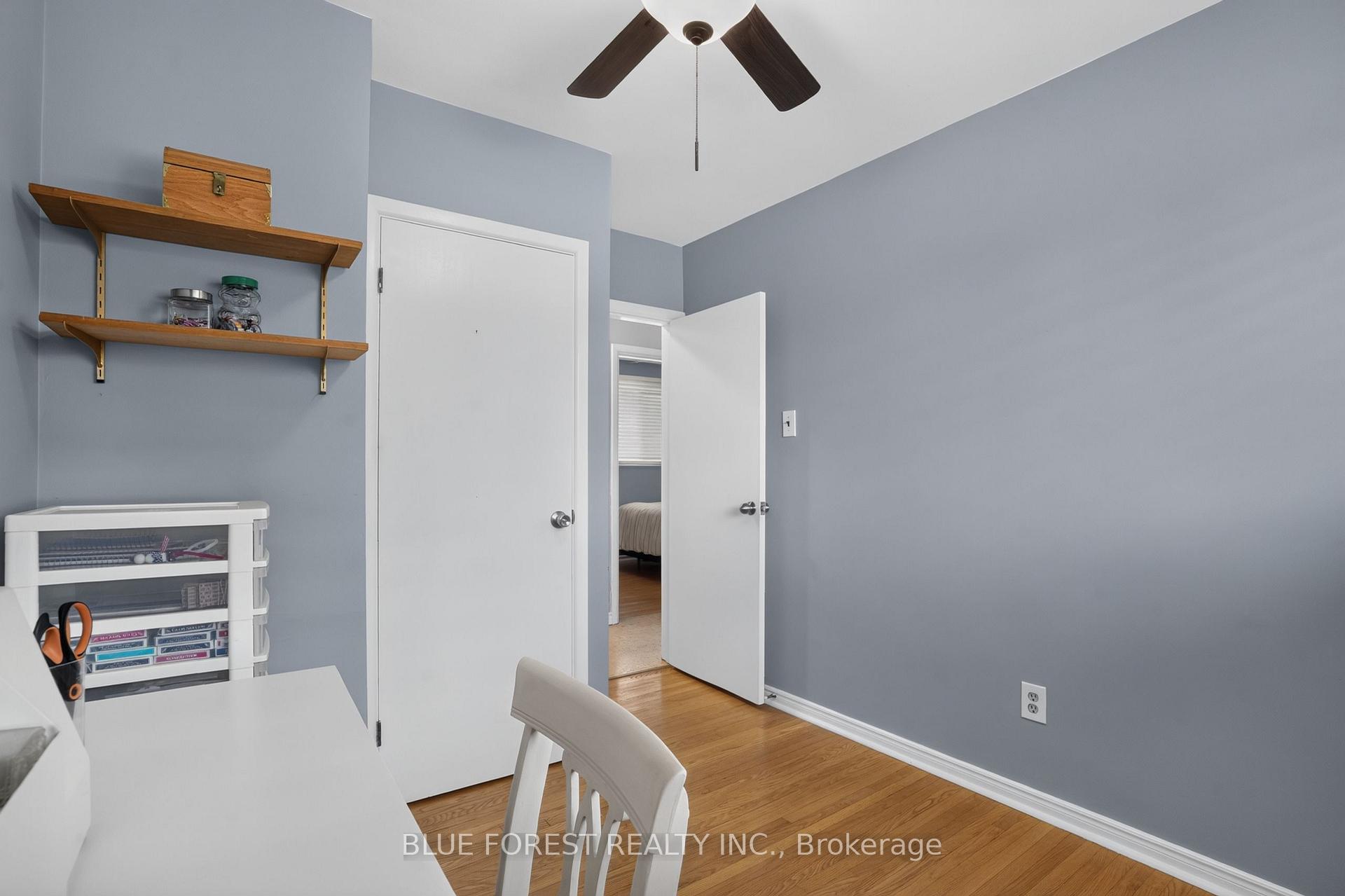 Photo 25 of 926 Eagle Crescent, London, South J — HOMEH