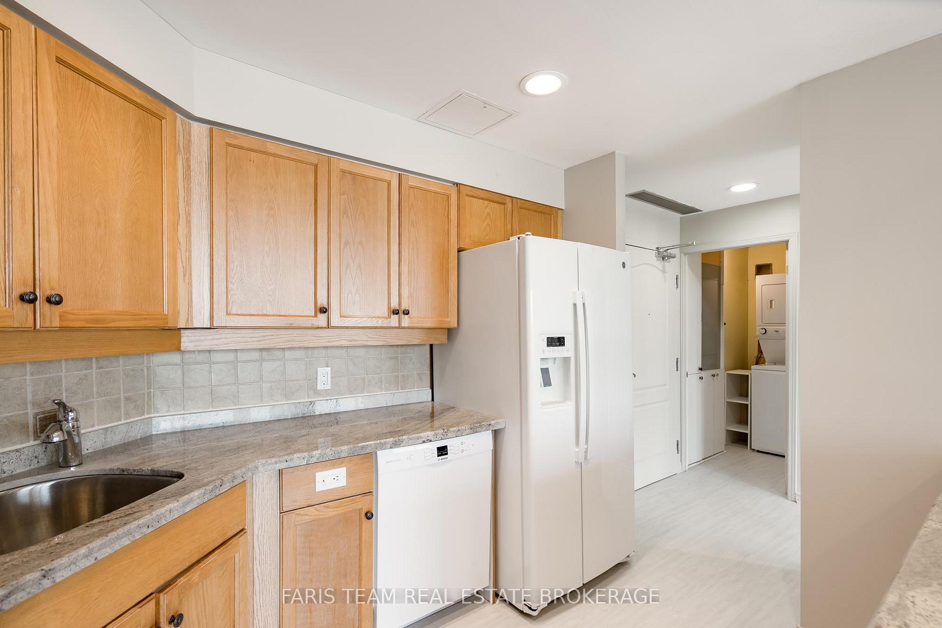 Photo 17 of Unit 82, 74 Ross Street, Barrie, Queen's Park — HOMEH
